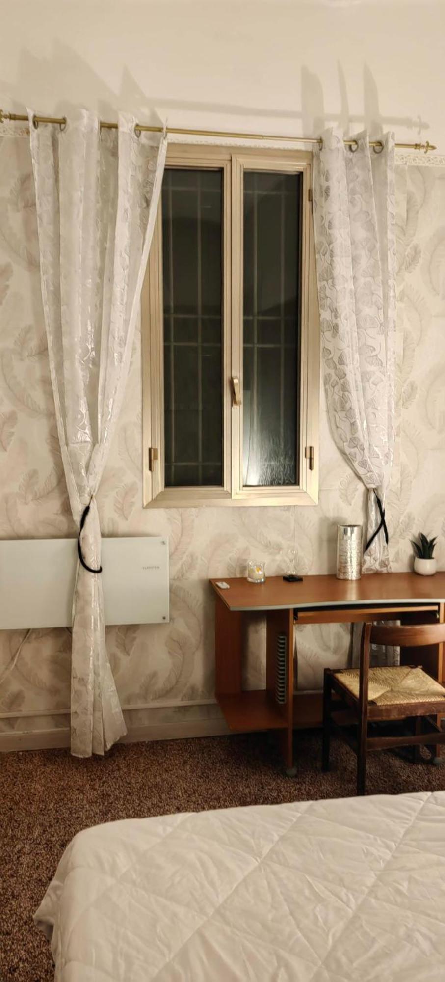 Gara Holiday Home- Bologna Airport Suite Bolonha Exterior foto